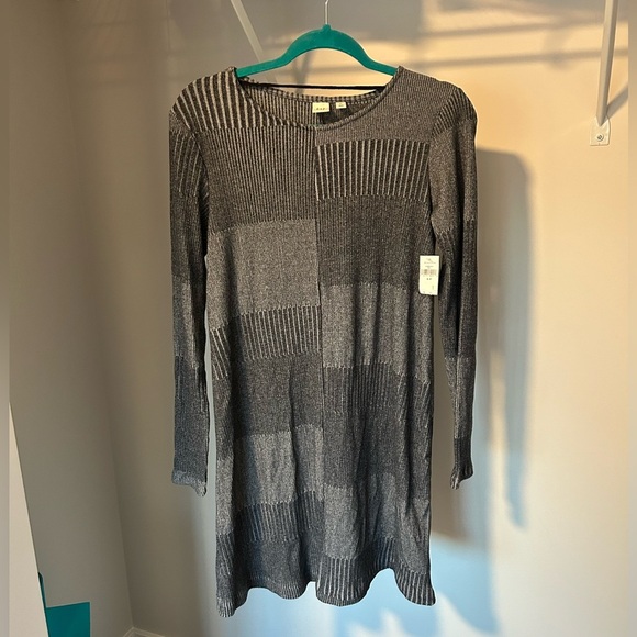 GAP Charcoal Patchwork Long Sleeve Dress - Picture 1 of 1